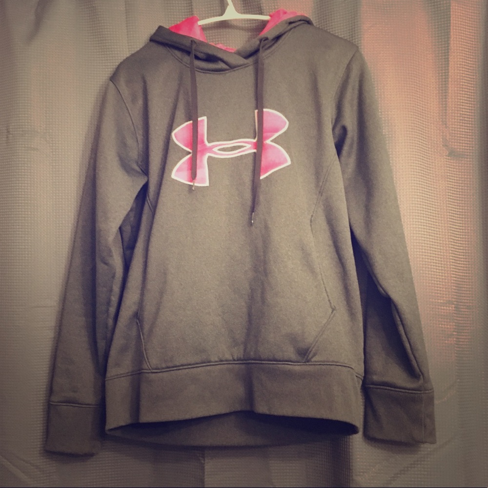 💕Under Armour Woman’s Sweatshirt💕